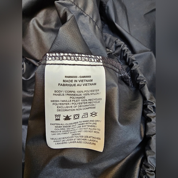 Nike Sportswear Icon Clash Packable Lightweight Jacket women's L. EUC - Picture 7 of 15